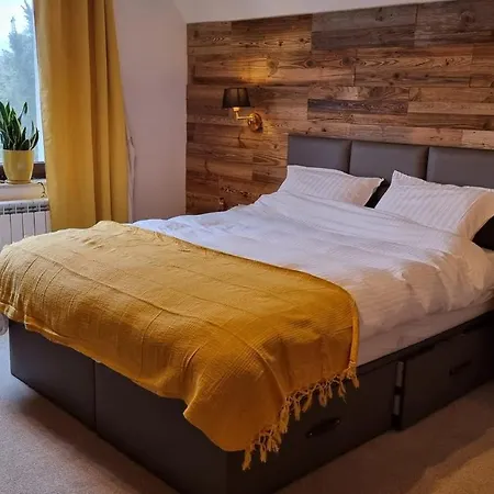 Bed & Breakfast Emerald Spa Krakow
