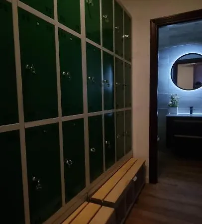 Emerald Nocleg ze śniadaniem *