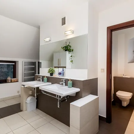 Bed & Breakfast Emerald Spa *