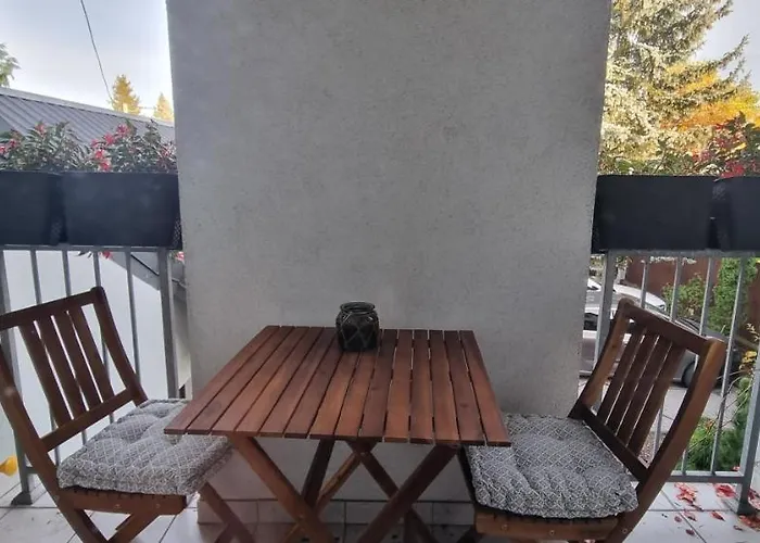 Emerald לינה וארוחת בוקר