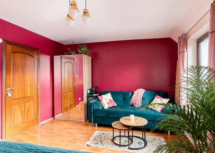 לינה וארוחת בוקר Emerald