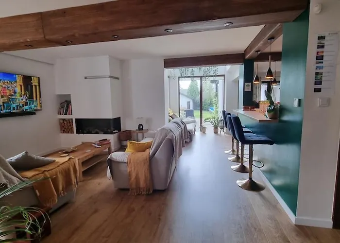 Emerald Bed and breakfast